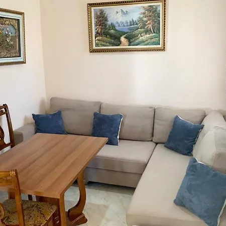 James Apartment شقة