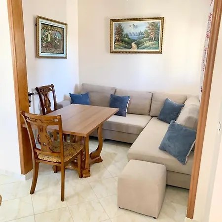 James Apartment شقة
