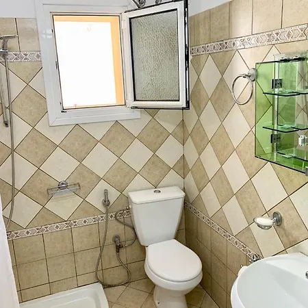 James Apartment * Sarande